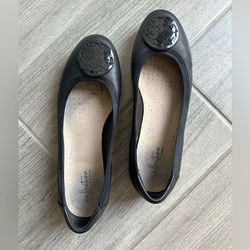 Clark's Black Women's Flats Size 8